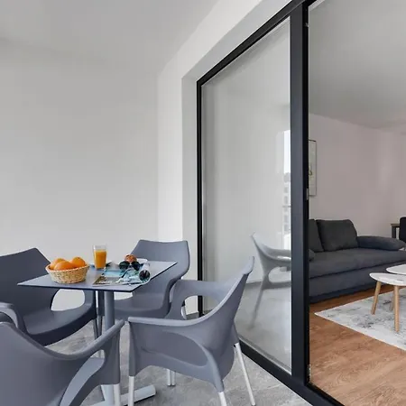 Appartement Amfora Sara *