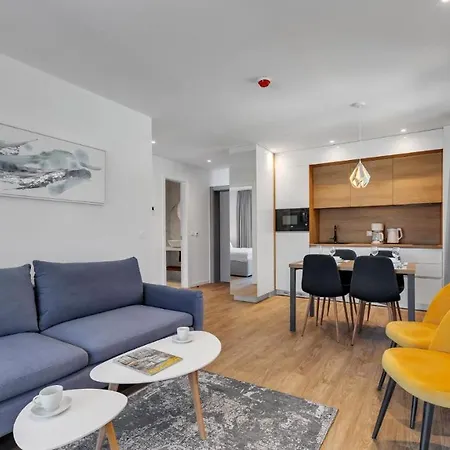 Appartement Amfora Sara *